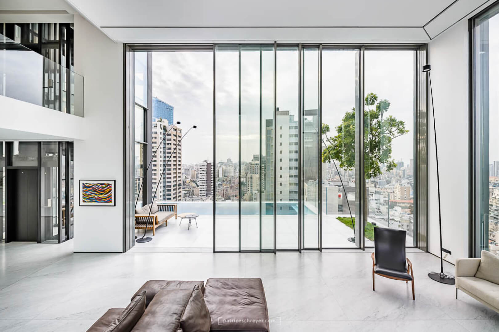 Penthouse in the 20/30 Towers