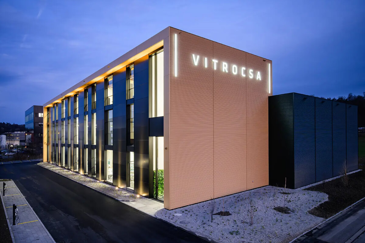 Organise a visit to our brand new Showroom in Switzerland.