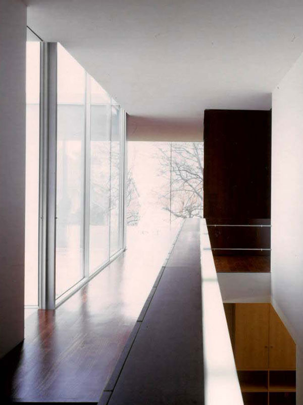 Casa de Andrea Bassi con ventanas Vitrocsa