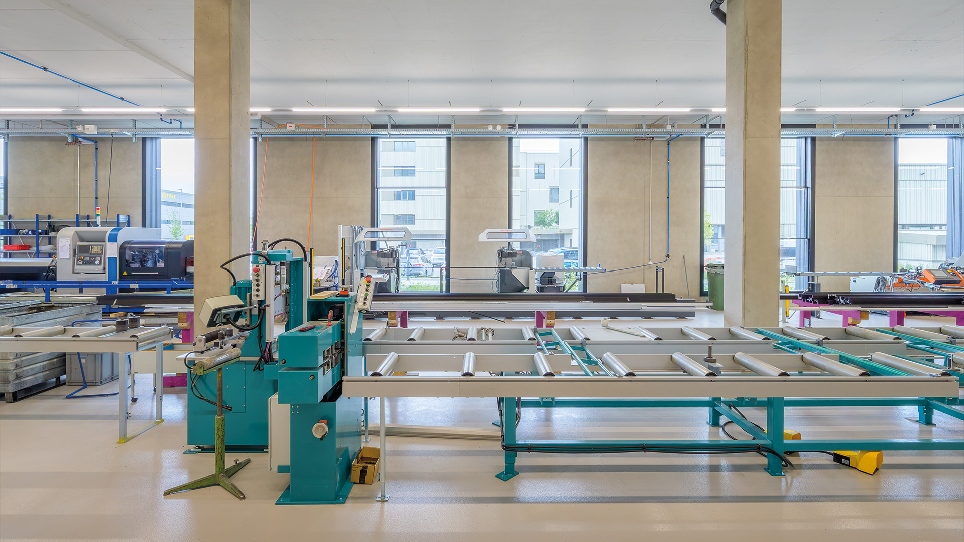 Atelier de production des systèmes de fenêtres Vitrocsa